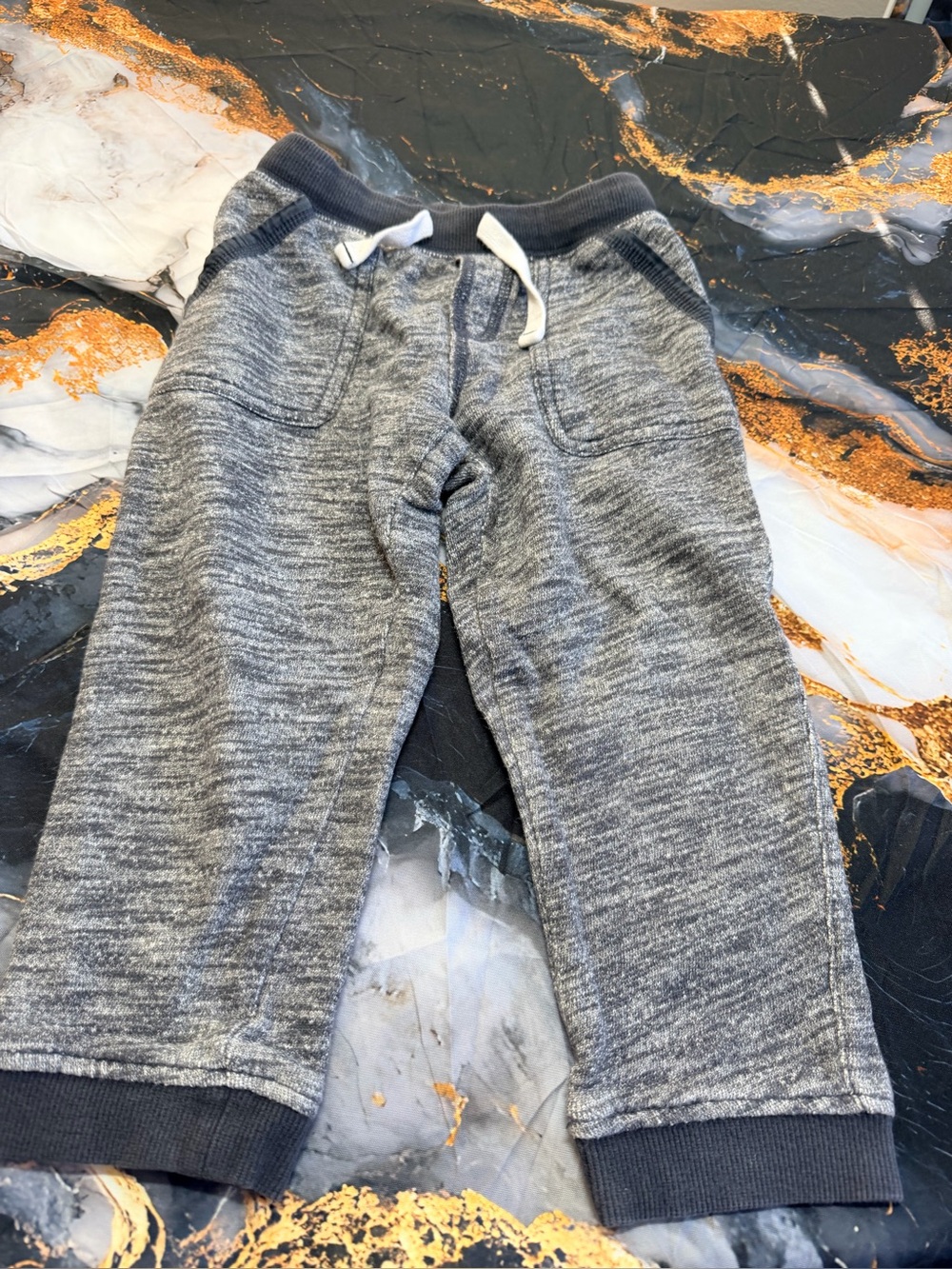 Carter’s pants size 5T kids
